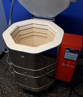 MAS1818HE Kiln - 25 Amp - with Furniture Kit - Image 2